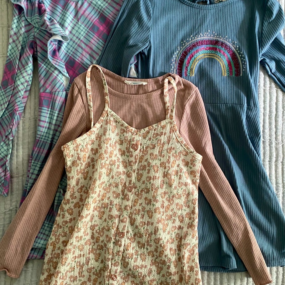 Girls size 6 dresses